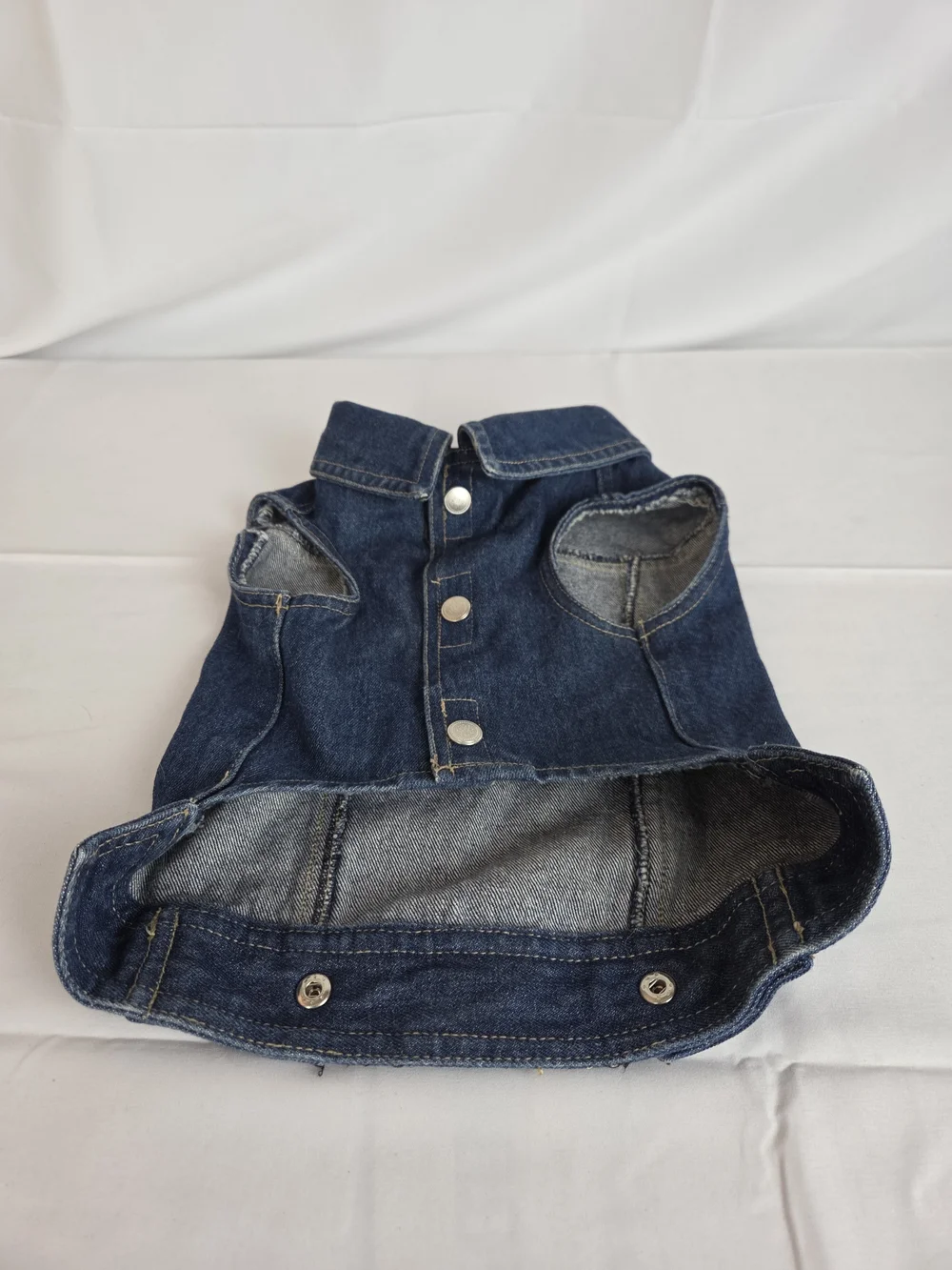 Dog denim Coat By Woolrich refer To Photos For Sizing.